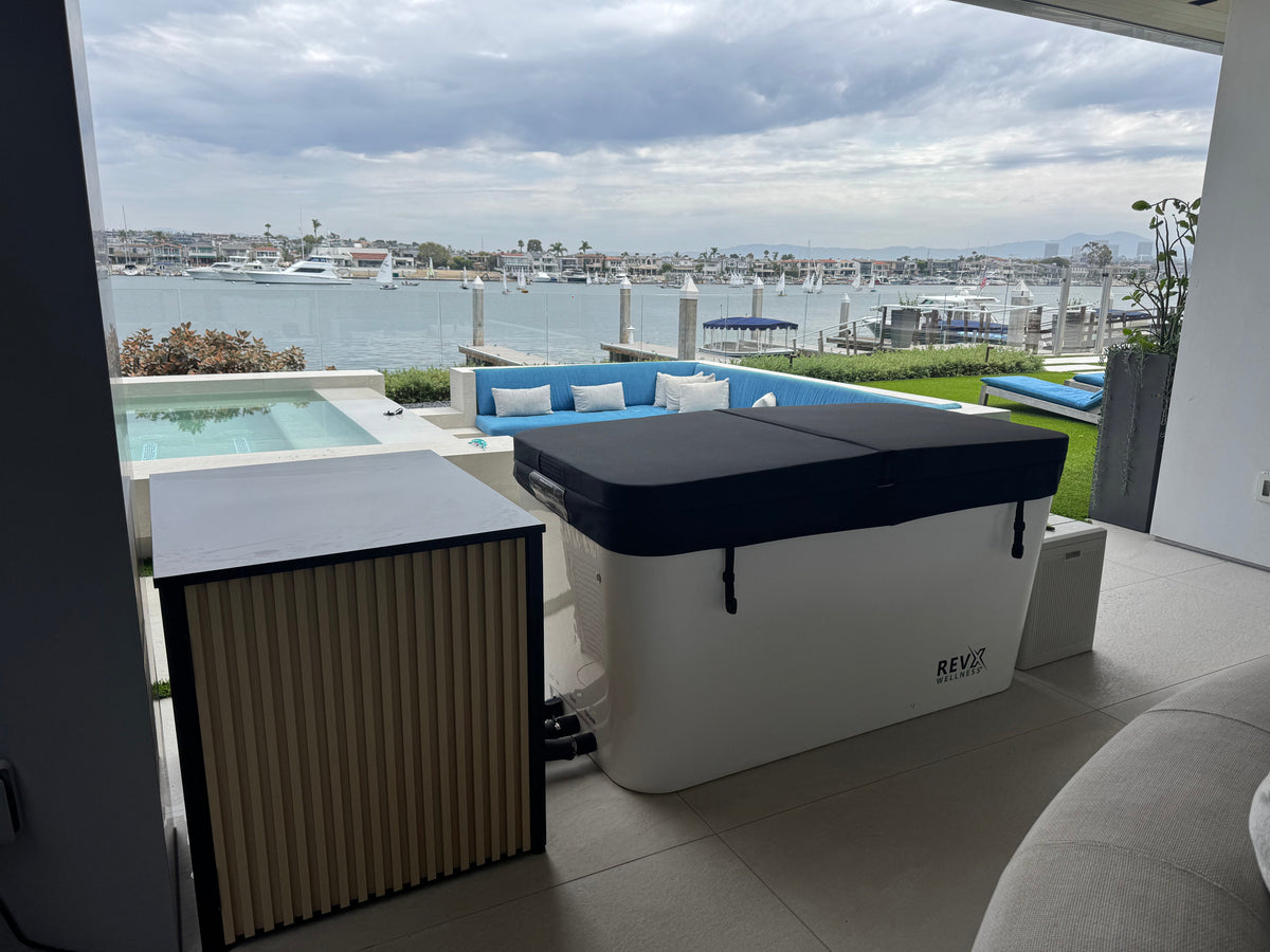 RevX X Tub Cold Plunge + 1.5HP LUX Chiller | 34" Deep, 110V